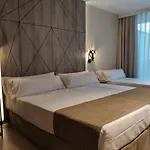 Bristol 4 Sup 4* Benidorm
