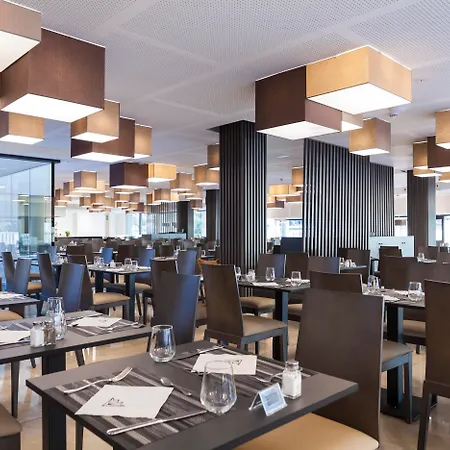 Hotell Bristol 4 Sup