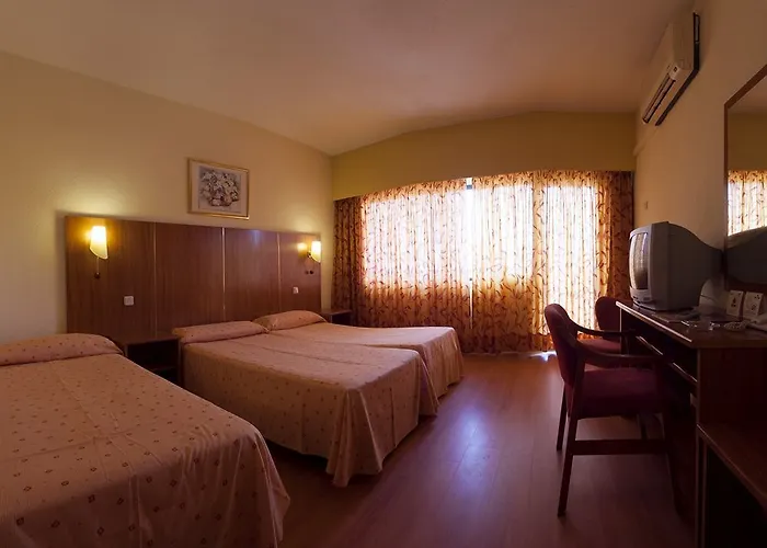 Bristol 4 Sup Hotell 4*