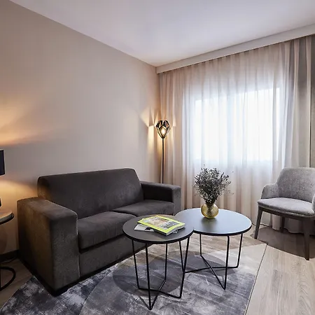 Bristol 4 Sup Hotel 4*
