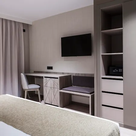 Bristol 4 Sup Hotel Benidorm