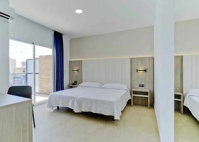 Hotell Bristol 4 Sup 4*