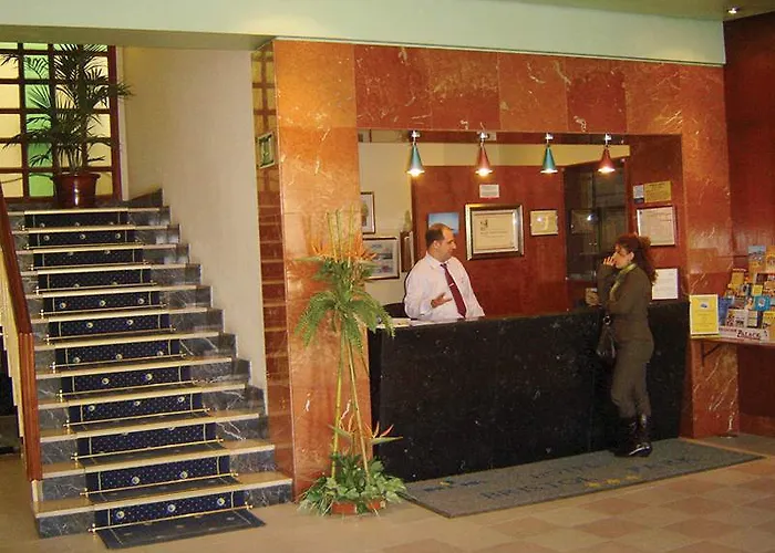 Bristol 4 Sup Hotel 4*