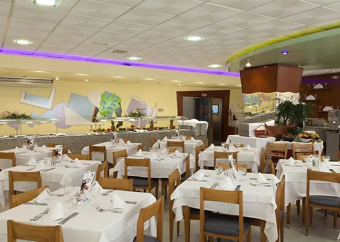 Bristol 4 Sup 4* Benidorm
