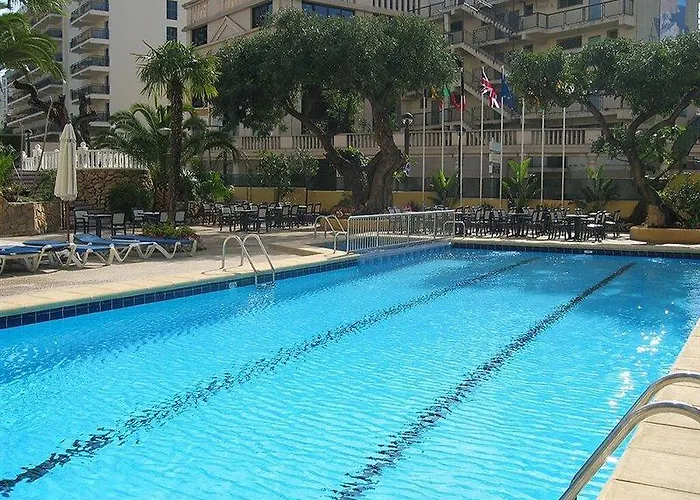 Bristol 4 Sup 4* Benidorm